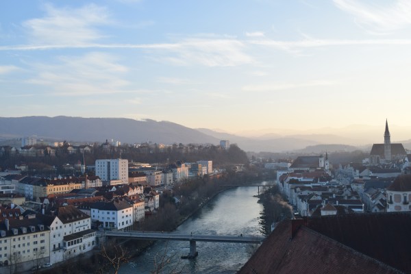 Näkymä Steyrin kaupungista, näköalapaikalta.