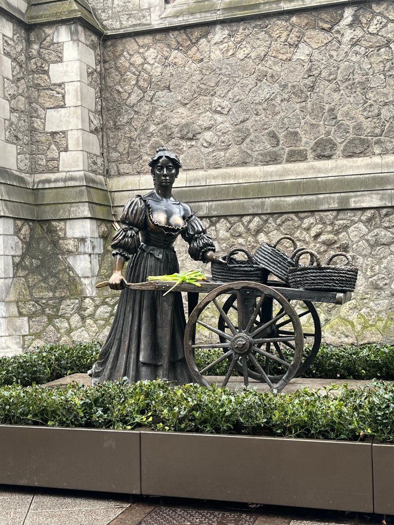 Molly Malone patsas
